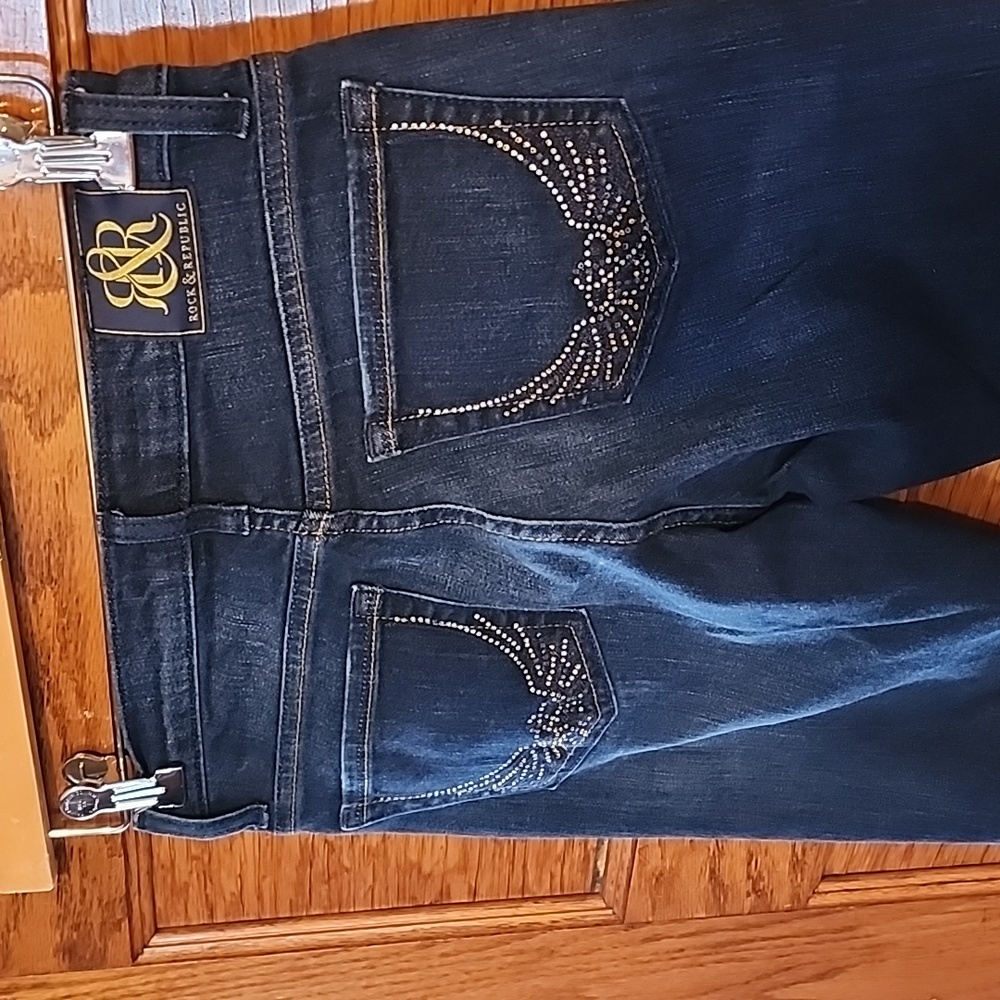 Rock & Republic jeans - Picture 3 of 9